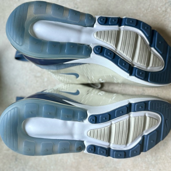 WOMEN'S NIKE AIR MAX 270 - Picture 5 of 8